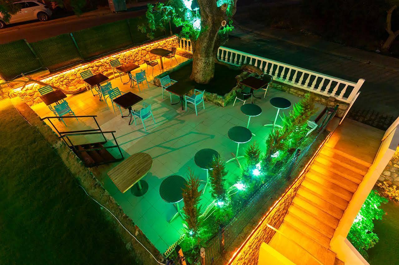 Kabasakal Hotel Cesme Exterior photo