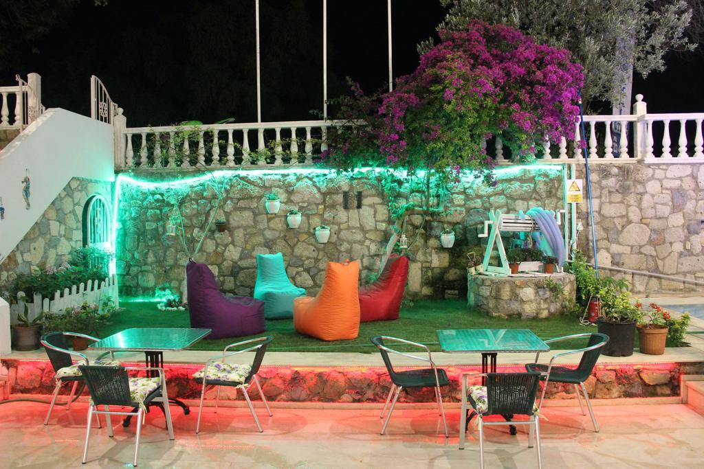 Kabasakal Hotel Cesme Exterior photo