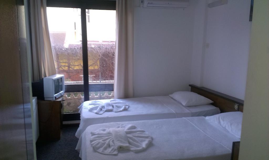 Kabasakal Hotel Cesme Room photo